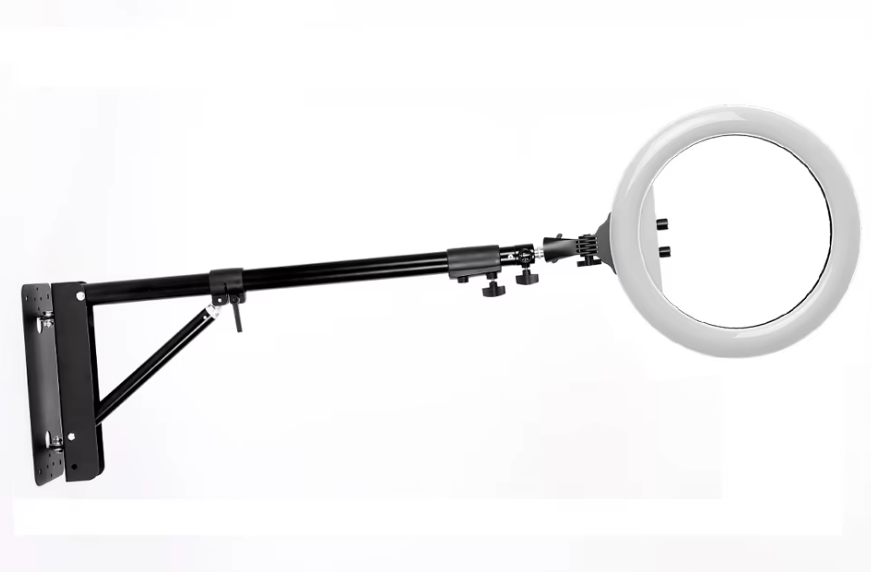 Ring light mural
